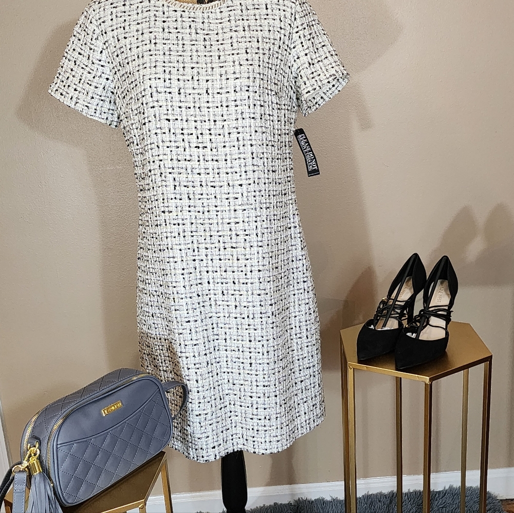 NY & CO offwhite, grey & black tweeted dress: size M.